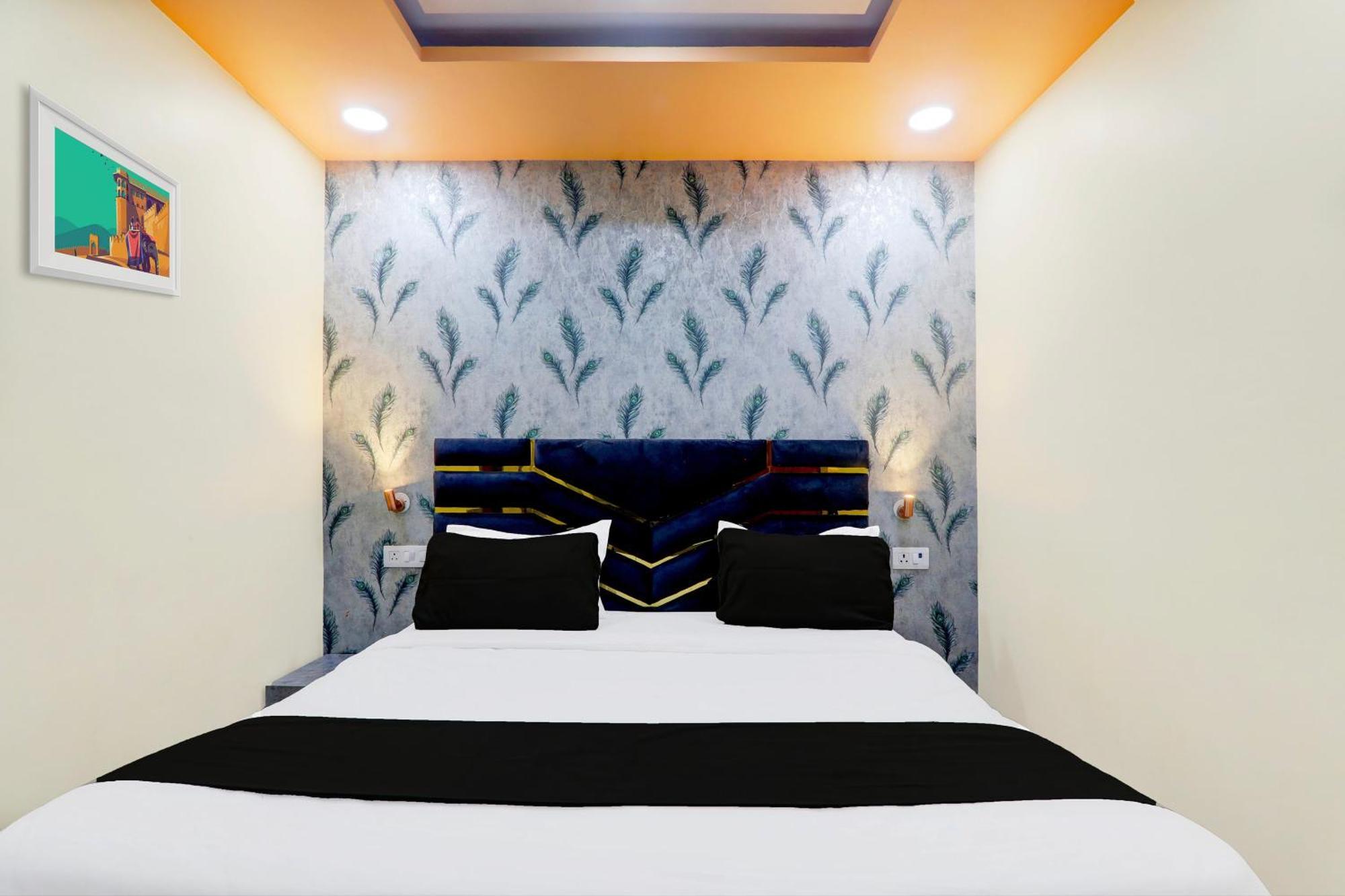 Super Hotel O Raas Plaza Kanpur Exterior foto