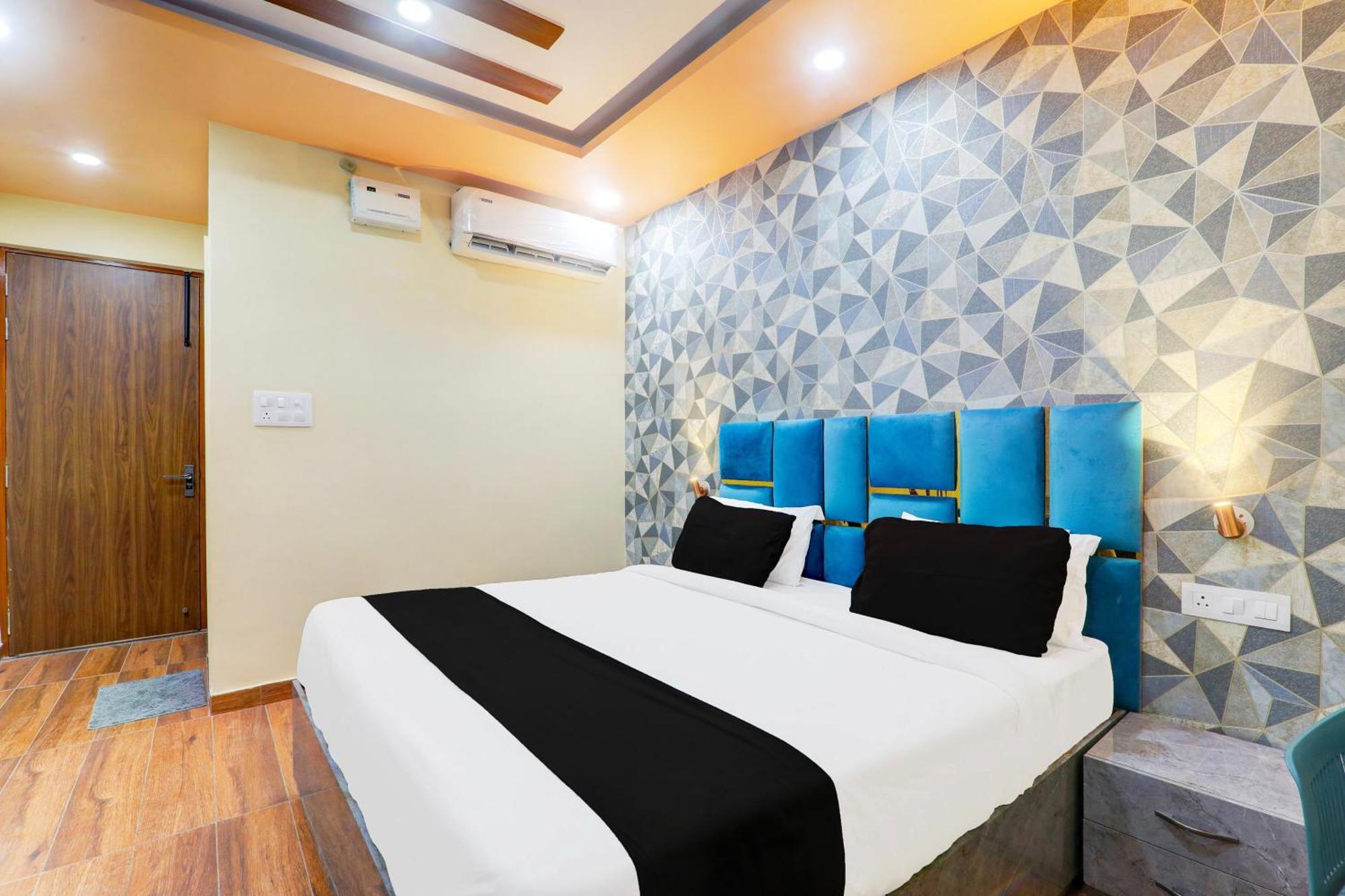 Super Hotel O Raas Plaza Kanpur Exterior foto