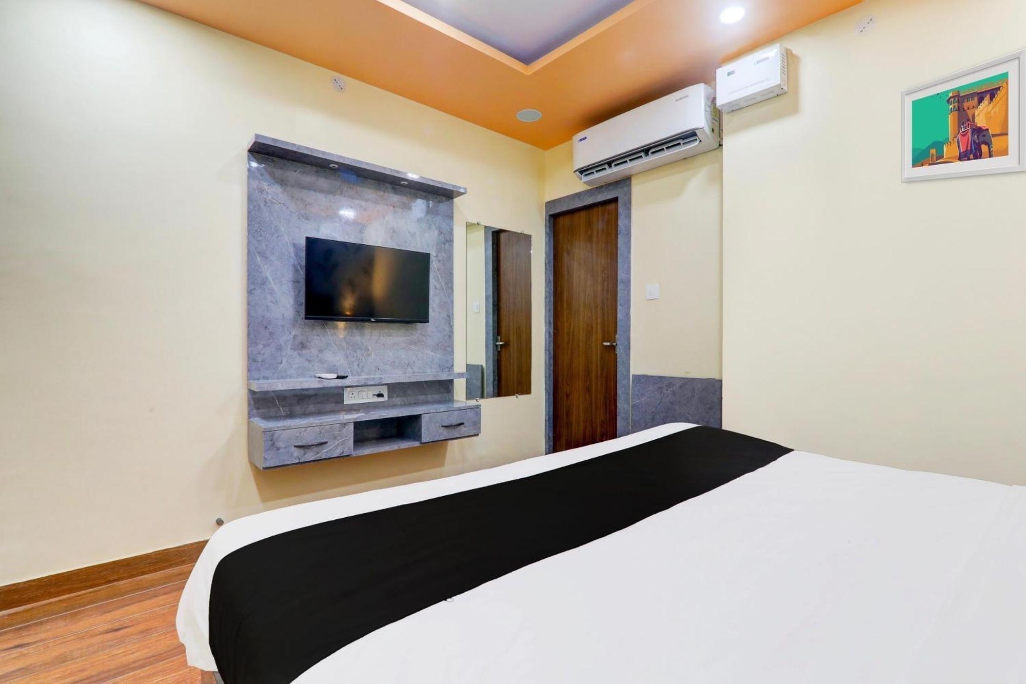 Super Hotel O Raas Plaza Kanpur Exterior foto